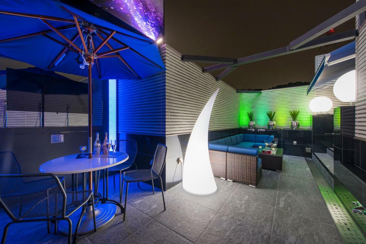 Hotel W-Party-W Group Hotels And Resorts- Kawaguchi  Extérieur photo